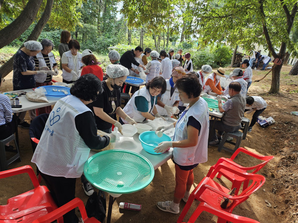 4ad05cffd93ead4c8df45aa9bfd19f0e_1764746676_0198.jpg